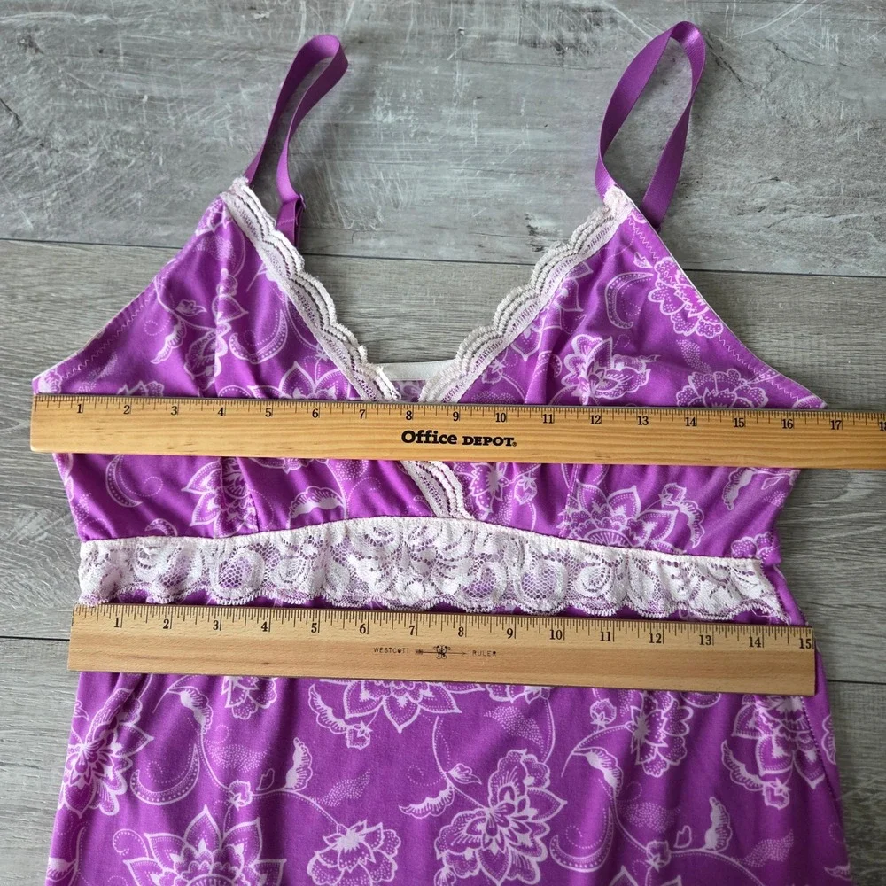 Delta Burke Nightgown Women 1X Purple Floral Lace‎ Trim Chemise Loungewear Slip